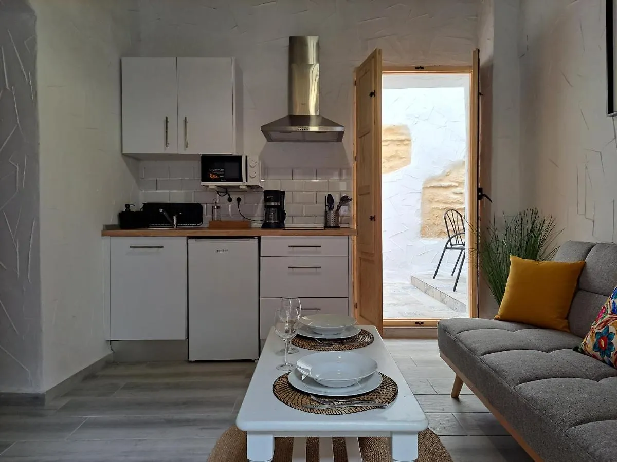 Apartamento La Zarzamora-Patio Privado Apartment Jerez de la Frontera