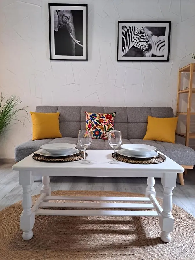 Apartamento La Zarzamora-Patio Privado Apartment Jerez de la Frontera Spain